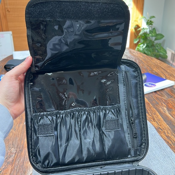 Relavel Travel Makeup Case Makeup Cosmetic Case Organizer Portable Storage Bag - Picture 10 of 10